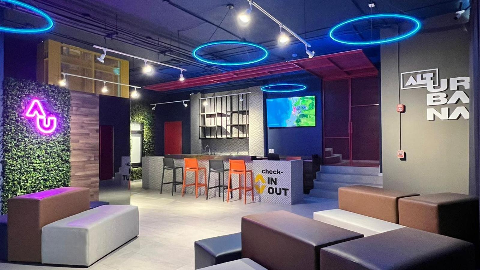 Alt Urbana Hotel Leon Exterior photo